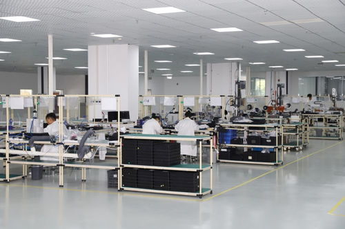 高質(zhì)量發(fā)展 新年探新質(zhì) 向 新 而行 一個(gè)產(chǎn)業(yè)集群的 升級(jí)路